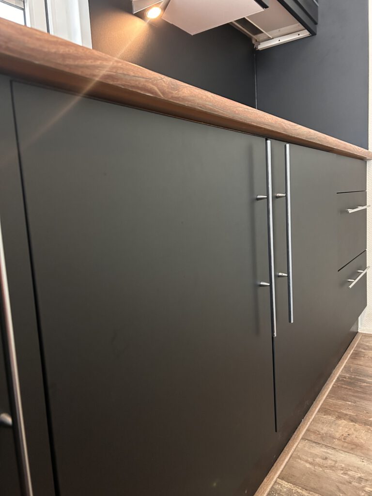 keukenkastjes gewrapt door Keukenwrap-NoordNederland